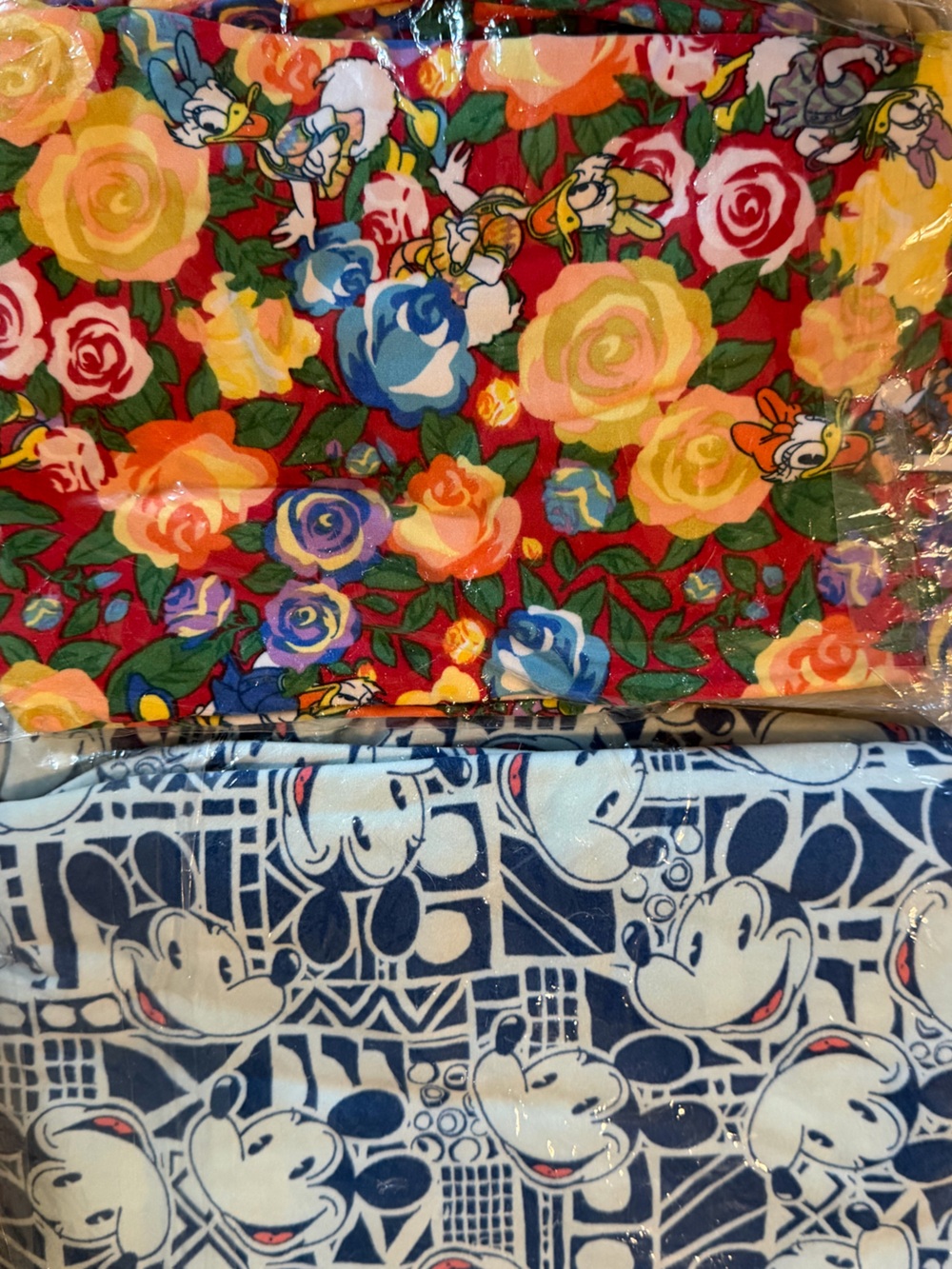 2~NWT LuLaRoe Tall & Curvy Mickey n Daisy Duck  Stretch Leggings 16-22” waist.